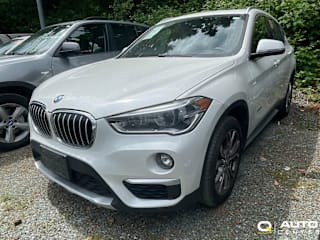 2017 BMW X1 xDrive28i WBXHT3C35H5F77595 2017 BMW X1 xDrive28i