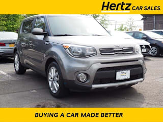 2019 Kia Soul + KNDJP3A59K7653030 2019 Kia Soul +