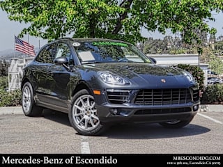 2017 Porsche Macan WP1AB2A52HLB14661 2017 Porsche Macan