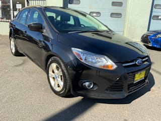 2012 Ford Focus SE 1FAHP3F27CL384375 2012 Ford Focus SE