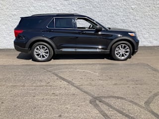2020 Ford Explorer XLT 1FMSK8DH2LGB81711 2020 Ford Explorer XLT