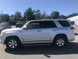 2011 Toyota 4Runner SR5 JTEZU5JR9B5021937 2011 Toyota 4Runner SR5