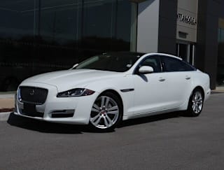 2016 Jaguar XJL SAJWA2G7XG8W01063 2016 Jaguar XJL