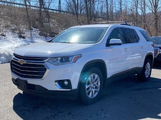 2018 Chevrolet Traverse LT Cloth 1GNEVGKW7JJ128661 2018 Chevrolet Traverse LT Cloth