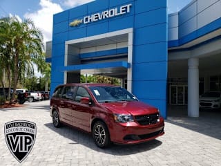 2017 Dodge Grand Caravan SE Plus 2C4RDGBG4HR564282 2017 Dodge Grand Caravan SE Plus