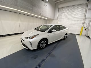 2019 Toyota Prius XLE AWD-e JTDL9RFU6K3007005 2019 Toyota Prius XLE AWD-e