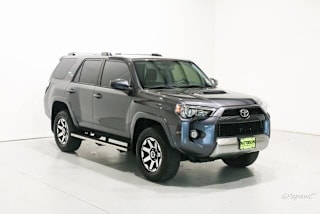 2018 Toyota 4Runner TRD Off-Road JTEBU5JR2J5589267 2018 Toyota 4Runner TRD Off-Road