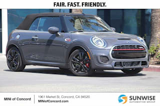2021 MINI Convertible John Cooper Works WMWWJ9C00M3N22989 2021 MINI Convertible John Cooper Works