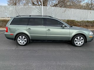 2003 Volkswagen Passat WVWWH63BX3E421749 2003 Volkswagen Passat