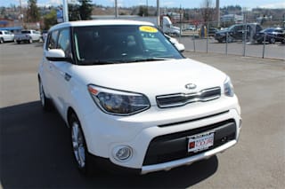 2017 Kia Soul + KNDJP3A54H7449924 2017 Kia Soul +