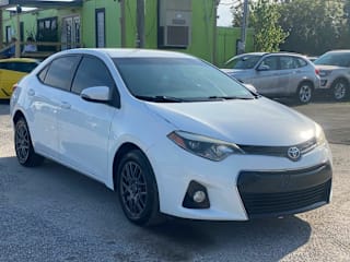 2015 Toyota Corolla LE Premium 5YFBURHE6FP240394 2015 Toyota Corolla LE Premium