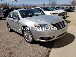 2011 Chrysler 200 1C3BC2FB6BN582717 2011 Chrysler 200