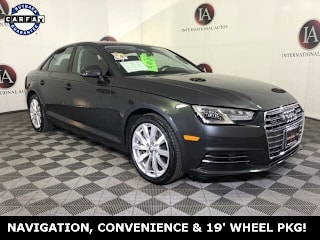 2017 Audi A4 WAUANAF47HN004869 2017 Audi A4
