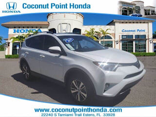 2018 Toyota RAV4 XLE JTMWFREV4JD120296 2018 Toyota RAV4 XLE