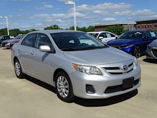 2012 Toyota Corolla LE 2T1BU4EE2CC909215 2012 Toyota Corolla LE