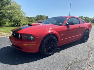 2007 Ford Mustang GT Deluxe 1ZVFT82H275350954 2007 Ford Mustang GT Deluxe