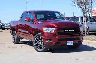 2020 Ram Pickup 1500 1C6RREFT0LN180137 2020 Ram Pickup 1500