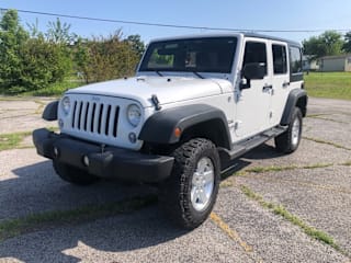 2014 Jeep Wrangler Unlimited Sport 1C4BJWDG4EL139182 2014 Jeep Wrangler Unlimited Sport