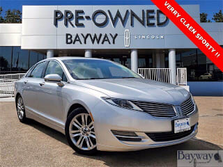 2014 Lincoln MKZ Base 3LN6L2G99ER823627 2014 Lincoln MKZ Base