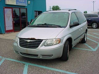 2005 Chrysler Town and Country Base 1C4GP45R85B442223 2005 Chrysler Town and Country Base
