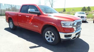 2019 Ram Pickup 1500 Laramie 1C6SRFDTXKN641322 2019 Ram Pickup 1500 Laramie