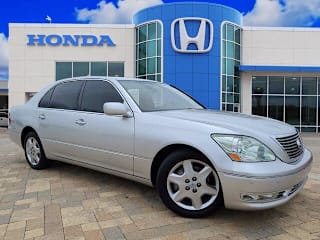 2004 Lexus LS 430 Base JTHBN36F040163775 2004 Lexus LS 430 Base