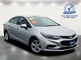 2018 Chevrolet Cruze 1G1BE5SM9J7221122 2018 Chevrolet Cruze