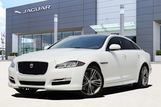 2017 Jaguar XJ Supercharged SAJWA1CE6HMW11340 2017 Jaguar XJ Supercharged