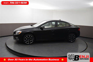 2018 Volvo S60 T5 Dynamic YV126MFL6J2457010 2018 Volvo S60 T5 Dynamic