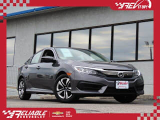 2018 Honda Civic LX 19XFC2F55JE011617 2018 Honda Civic LX