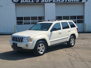 2005 Jeep Grand Cherokee 1J8HR58NX5C548463 2005 Jeep Grand Cherokee