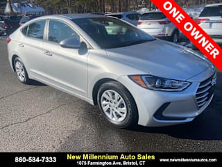 2018 Hyundai Elantra 5NPD74LF7JH262767 2018 Hyundai Elantra