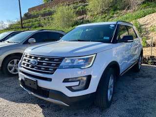 2017 Ford Explorer XLT 1FM5K8D82HGC04005 2017 Ford Explorer XLT