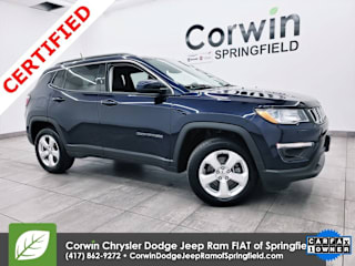 2018 Jeep Compass 3C4NJDBB3JT270739 2018 Jeep Compass