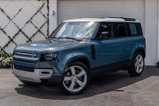 2020 Land Rover Defender 110 First Edition SALE97EU4L2017644 2020 Land Rover Defender 110 First Edition