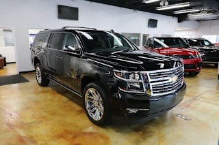 2020 Chevrolet Suburban Premier 1500 1GNSCJKJ5LR174231 2020 Chevrolet Suburban Premier 1500