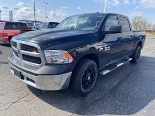 2017 Ram Pickup 1500 3C6RR7KT9HG622494 2017 Ram Pickup 1500