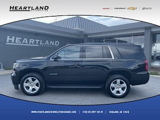2019 Chevrolet Tahoe LT 1GNSKBKC4KR379404 2019 Chevrolet Tahoe LT