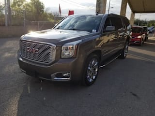 2016 GMC Yukon XL Denali 1GKS1HKJ0GR136679 2016 GMC Yukon XL Denali