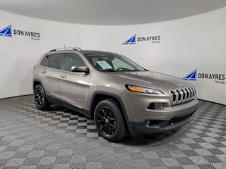 2017 Jeep Cherokee Latitude 1C4PJMCB1HW576429 2017 Jeep Cherokee Latitude