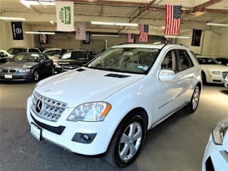 2009 Mercedes-Benz M-Class ML 350 4JGBB56E59A524539 2009 Mercedes-Benz M-Class ML 350