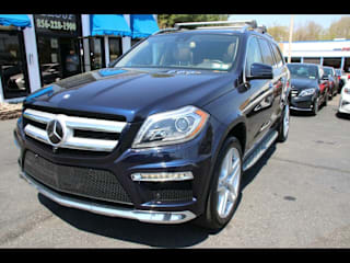 2016 Mercedes-Benz GL-Class GL 550 4MATIC 4JGDF7DE6GA657688 2016 Mercedes-Benz GL-Class GL 550 4MATIC