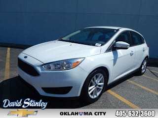 2017 Ford Focus SE 1FADP3K26HL216948 2017 Ford Focus SE