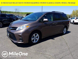 2020 Toyota Sienna LE 8-Passenger 5TDKZ3DC8LS053776 2020 Toyota Sienna LE 8-Passenger