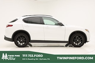 2019 Alfa Romeo Stelvio Base ZASPAKAN1K7C49524 2019 Alfa Romeo Stelvio Base