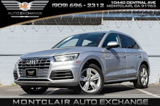 2018 Audi Q5 2.0T quattro Premium WA1ANAFY9J2059704 2018 Audi Q5 2.0T quattro Premium