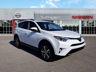 2018 Toyota RAV4 XLE JTMWFREVXJD120710 2018 Toyota RAV4 XLE