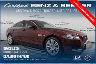 2017 Jaguar XF SAJBR4BV7HCY33692 2017 Jaguar XF