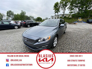 2017 Volvo V60 T5 Premier YV140MEKXH1362453 2017 Volvo V60 T5 Premier