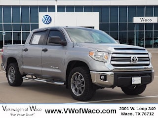 2017 Toyota Tundra SR5 5TFEM5F17HX109677 2017 Toyota Tundra SR5